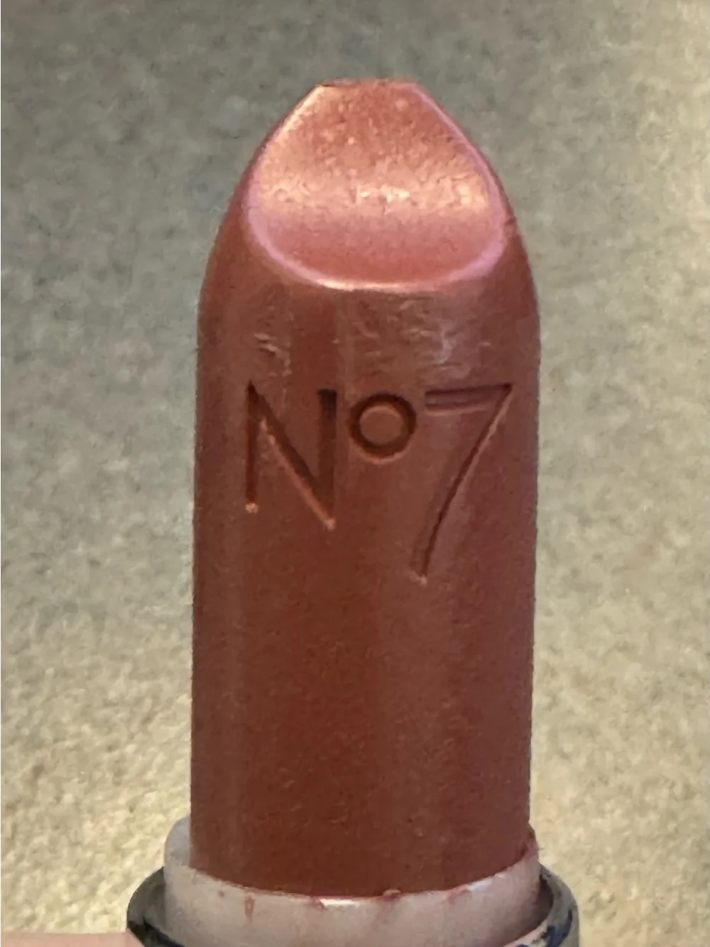 New Boots No7 Moisture Drench Lipstick Honey Bloom 740